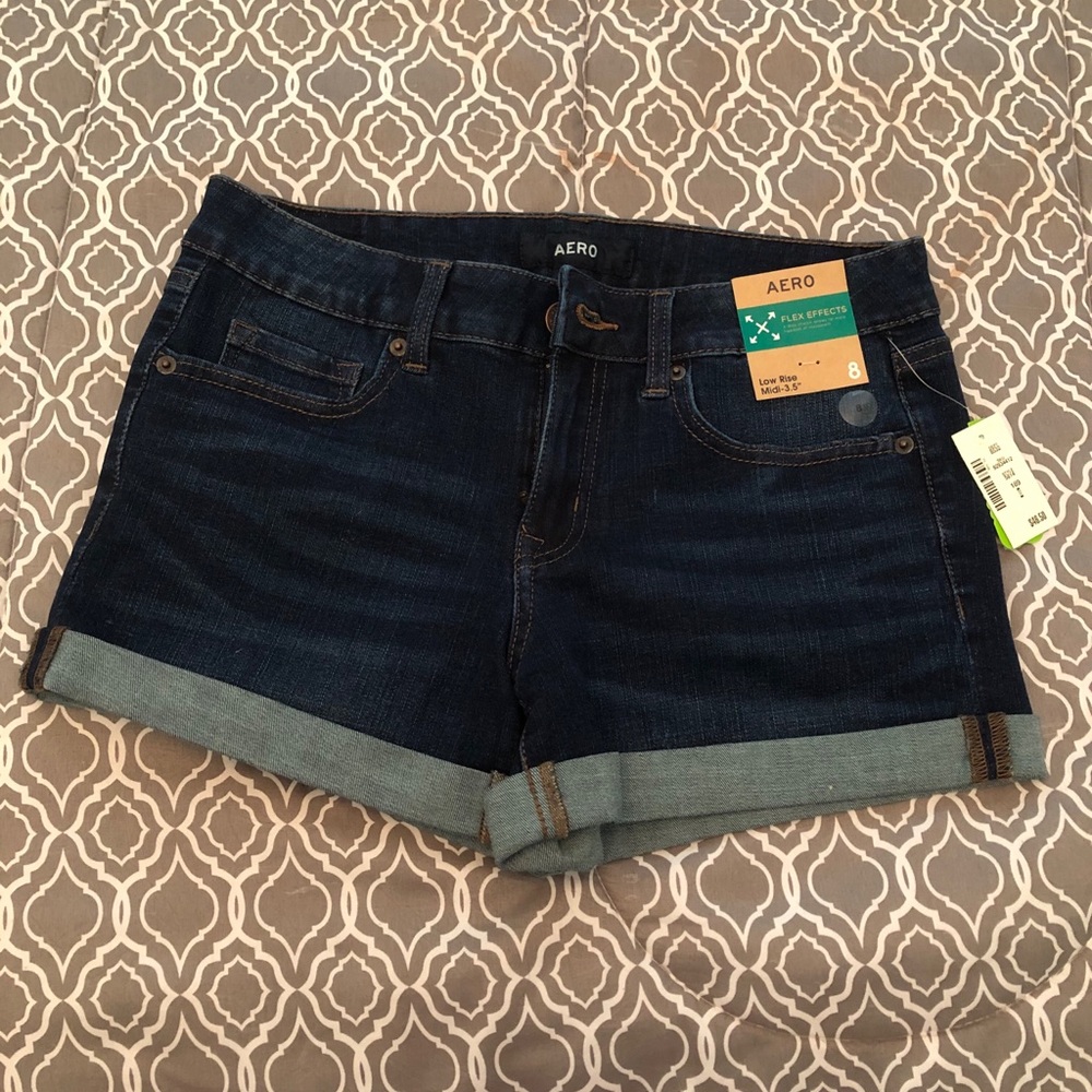 Aeropostale Midi shorts NWT size 8